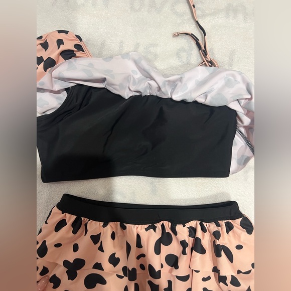 Animal print ruffle bikini - Picture 3 of 9